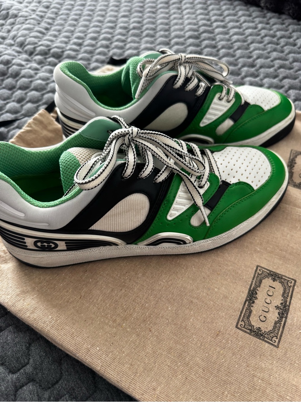 Gucci Men's Low-Top Sneakers in Green, White & Black